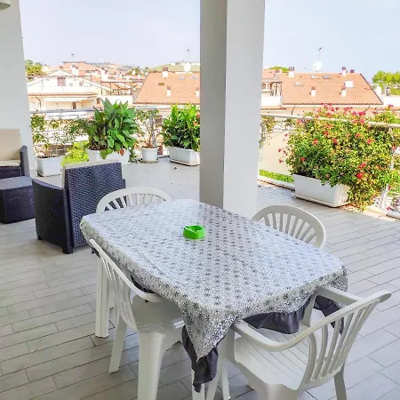 Homiday - Mykonos Apartman Pineto