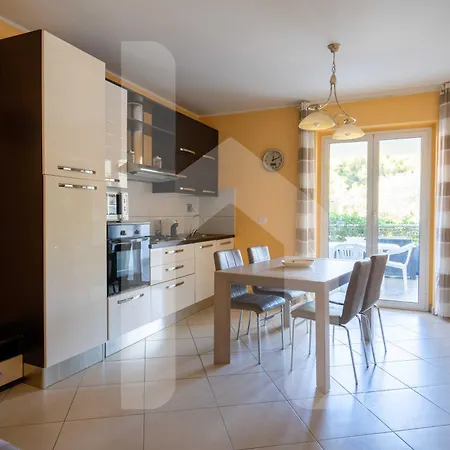 Homiday - Mykonos Pineto